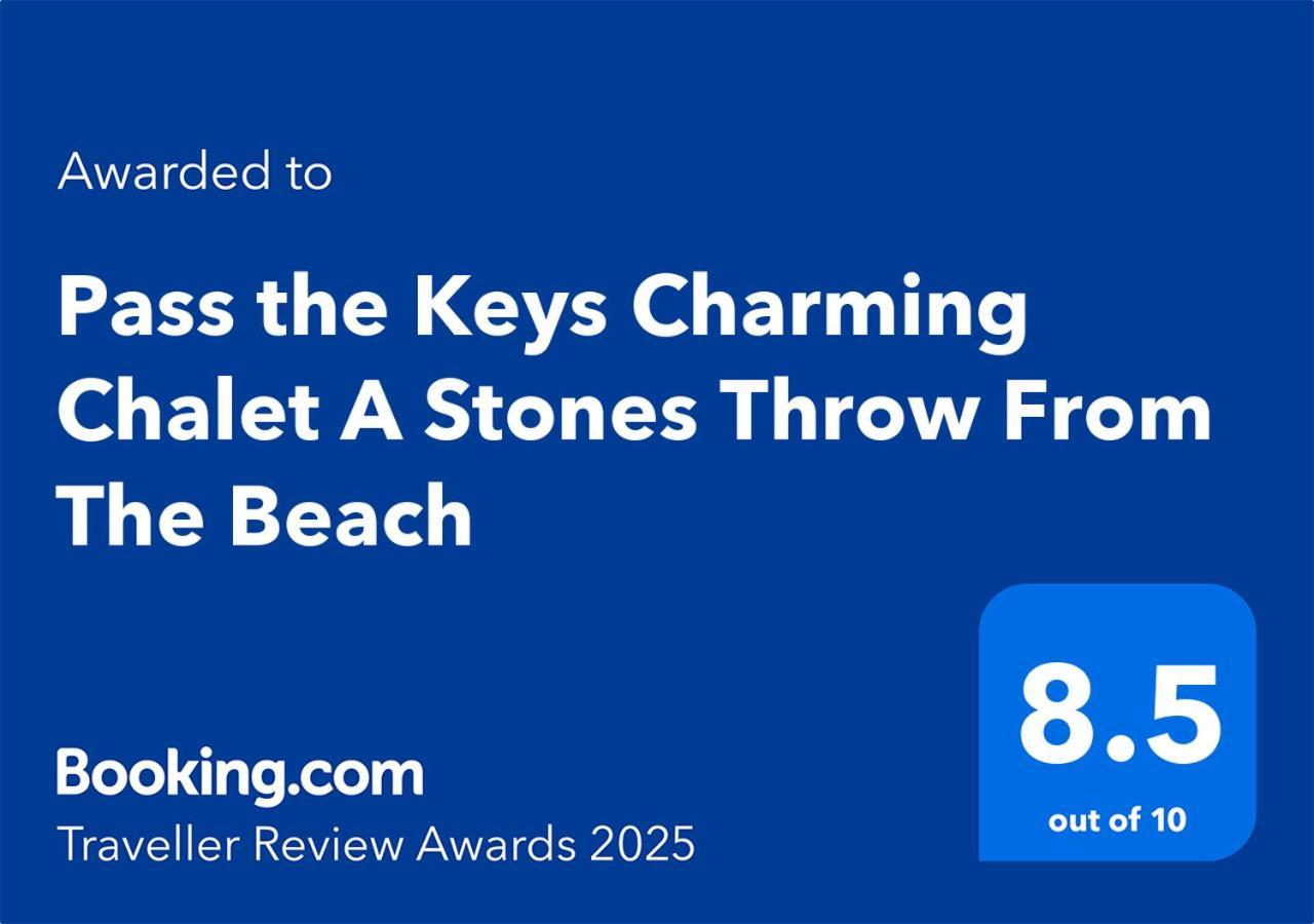 Pass The Keys Charming Chalet A Stones Throw From The Beach شيشستر المظهر الخارجي الصورة
